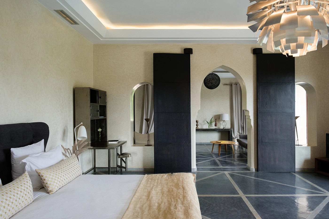Villa Adnaa - 7 Bedroom - 14 Pax
