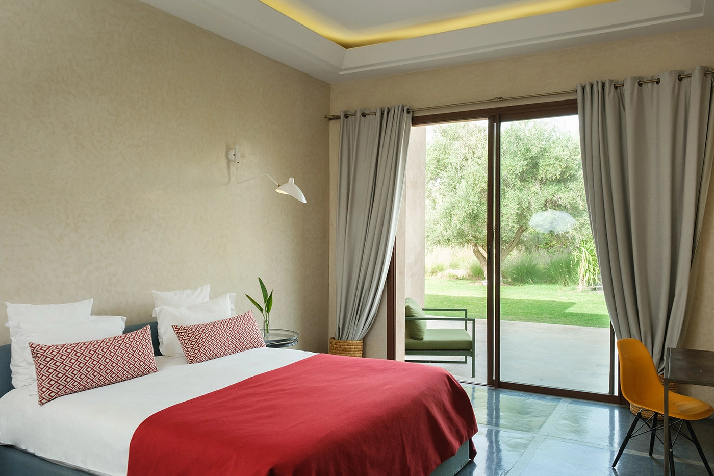 Villa Adnaa - 7 Bedroom - 14 Pax