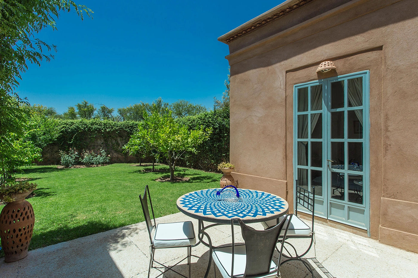 Villa Akhdar 18 – 3BR Palm Oasis with Heated Pool & Shared Domain Amenities