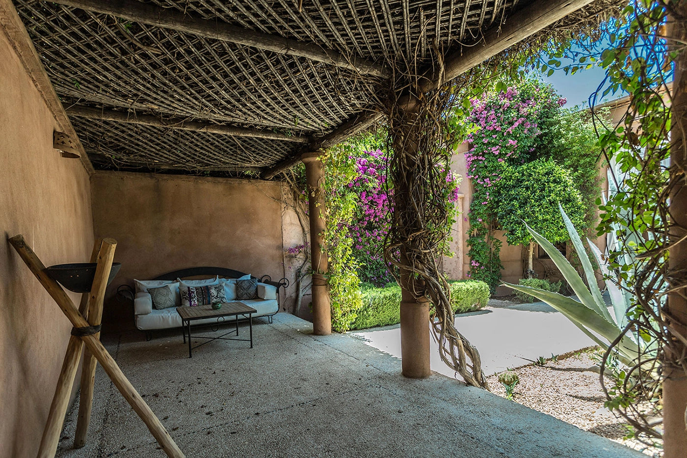 Villa Akhdar 18 – 3BR Palm Oasis with Heated Pool & Shared Domain Amenities