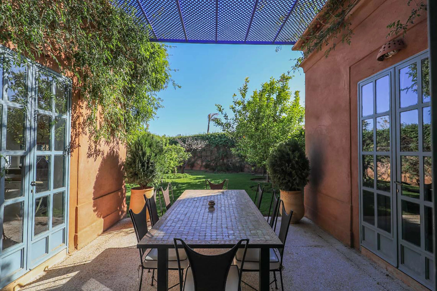 Villa Akhdar 18 – 3BR Palm Oasis with Heated Pool & Shared Domain Amenities