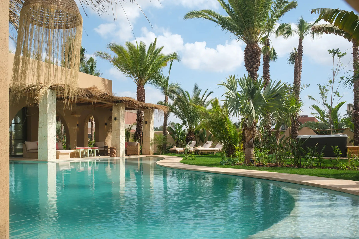 Villa Bali – 6BR Amelkis Golf Villa with Lagoon Pool & Cinema