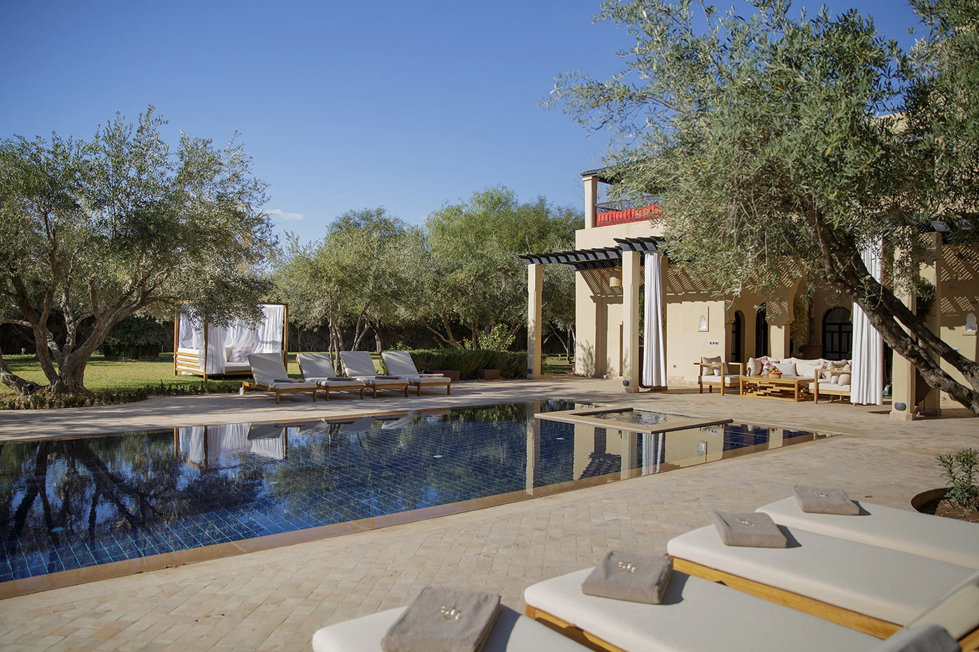 Villa Banati – 6BR Moroccan Villa with Poolhouse & Rooftop Terrace