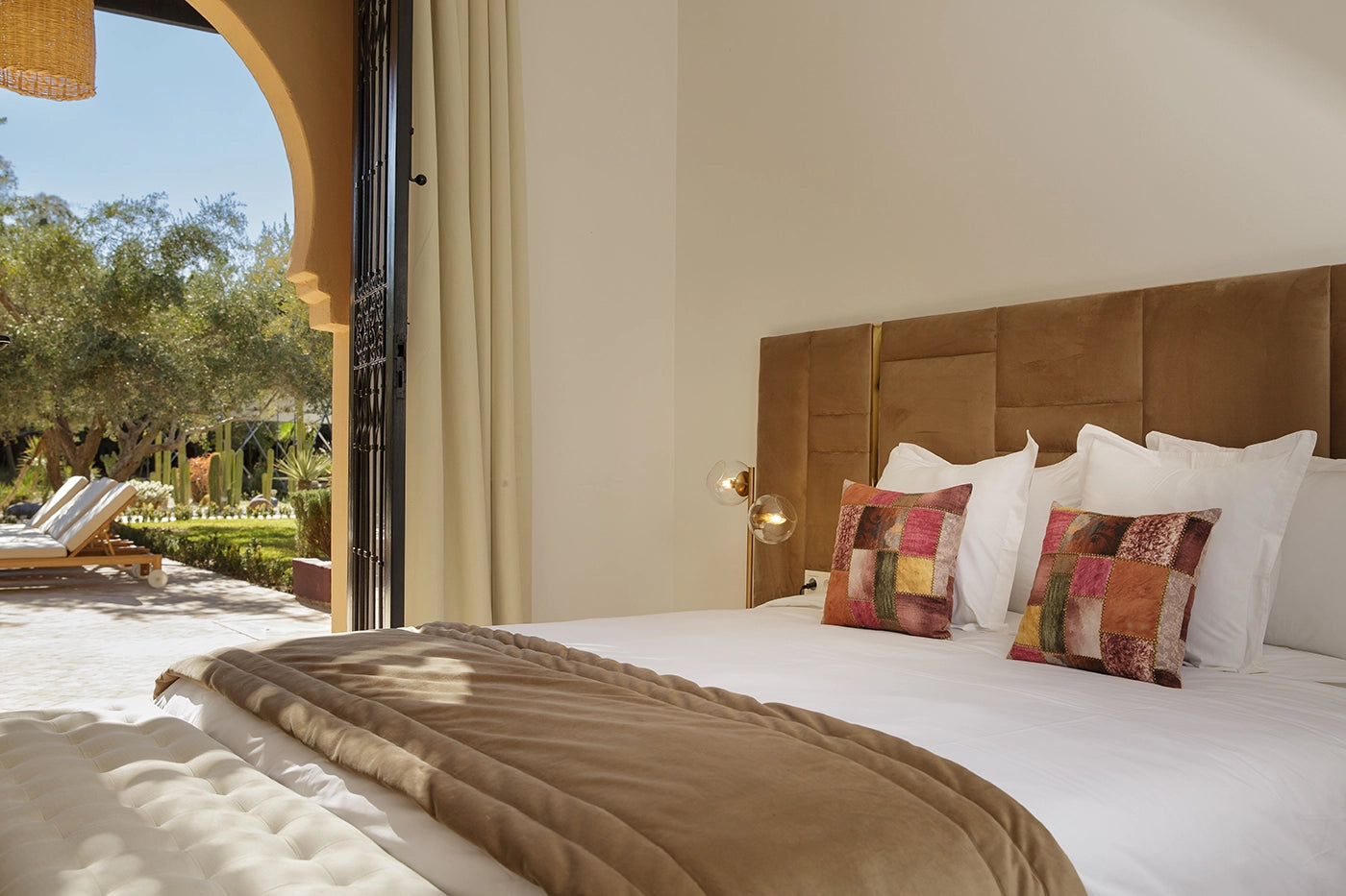 Villa Banati – 6BR Moroccan Villa with Poolhouse & Rooftop Terrace
