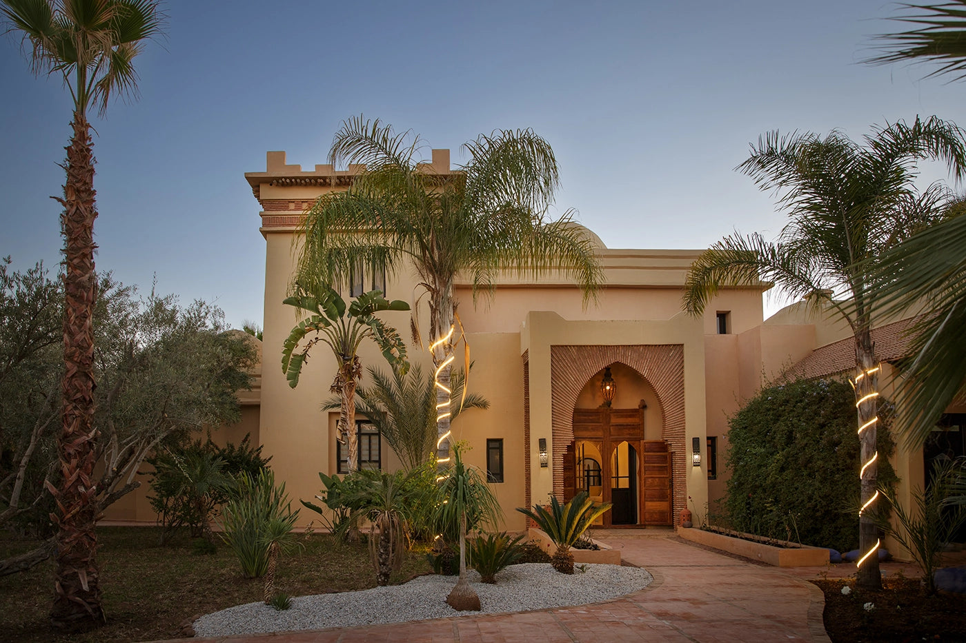 Villa Banati – 6BR Moroccan Villa with Poolhouse & Rooftop Terrace