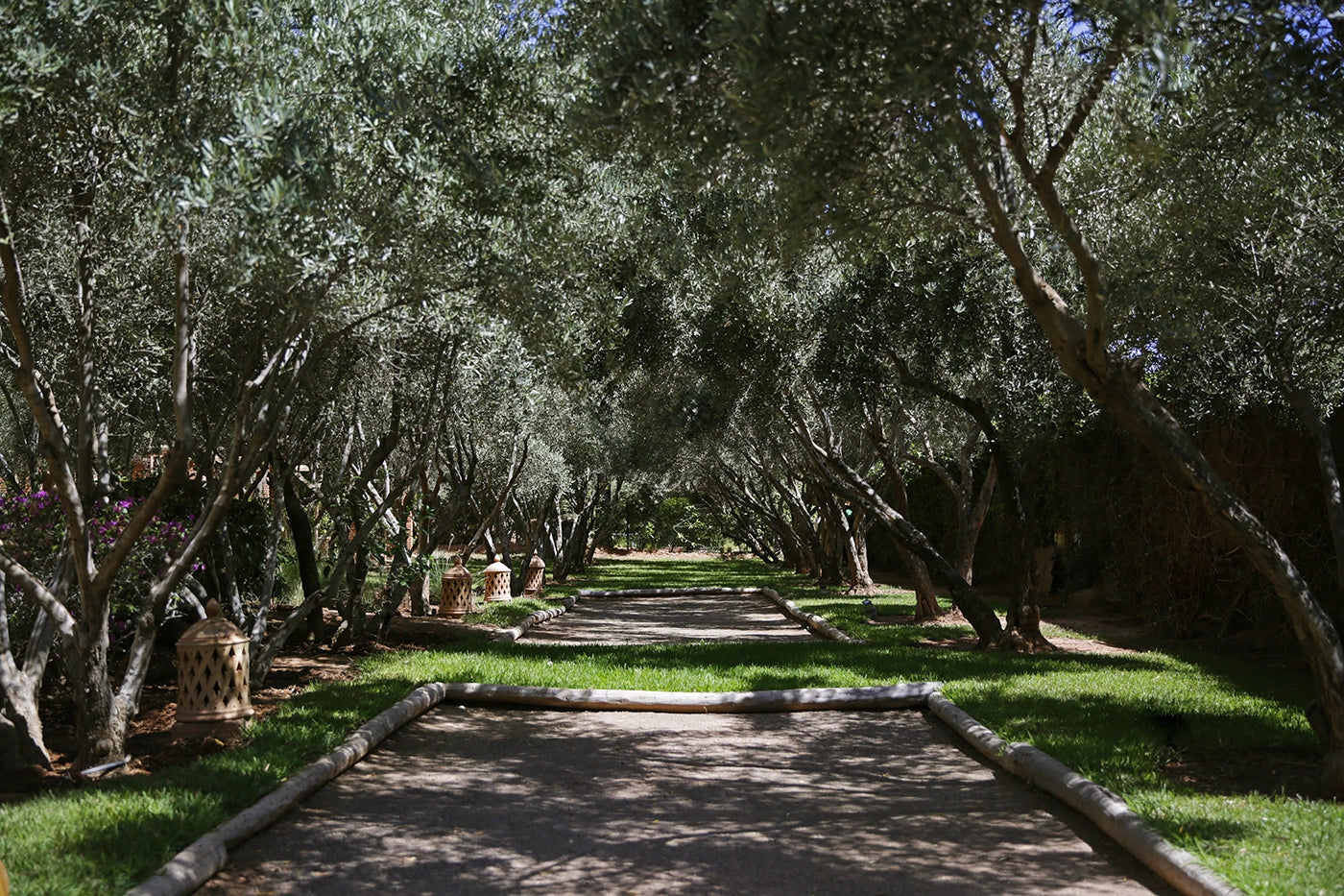 Villa Dar Neylla – 6BR Moroccan Estate with Heated Pool & Tennis Court