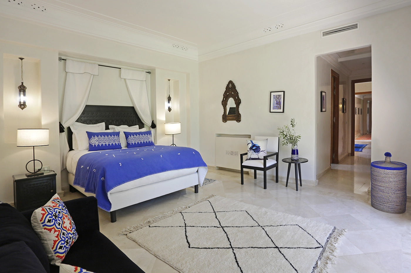 Villa Dar Neylla – 6BR Moroccan Estate with Heated Pool & Tennis Court