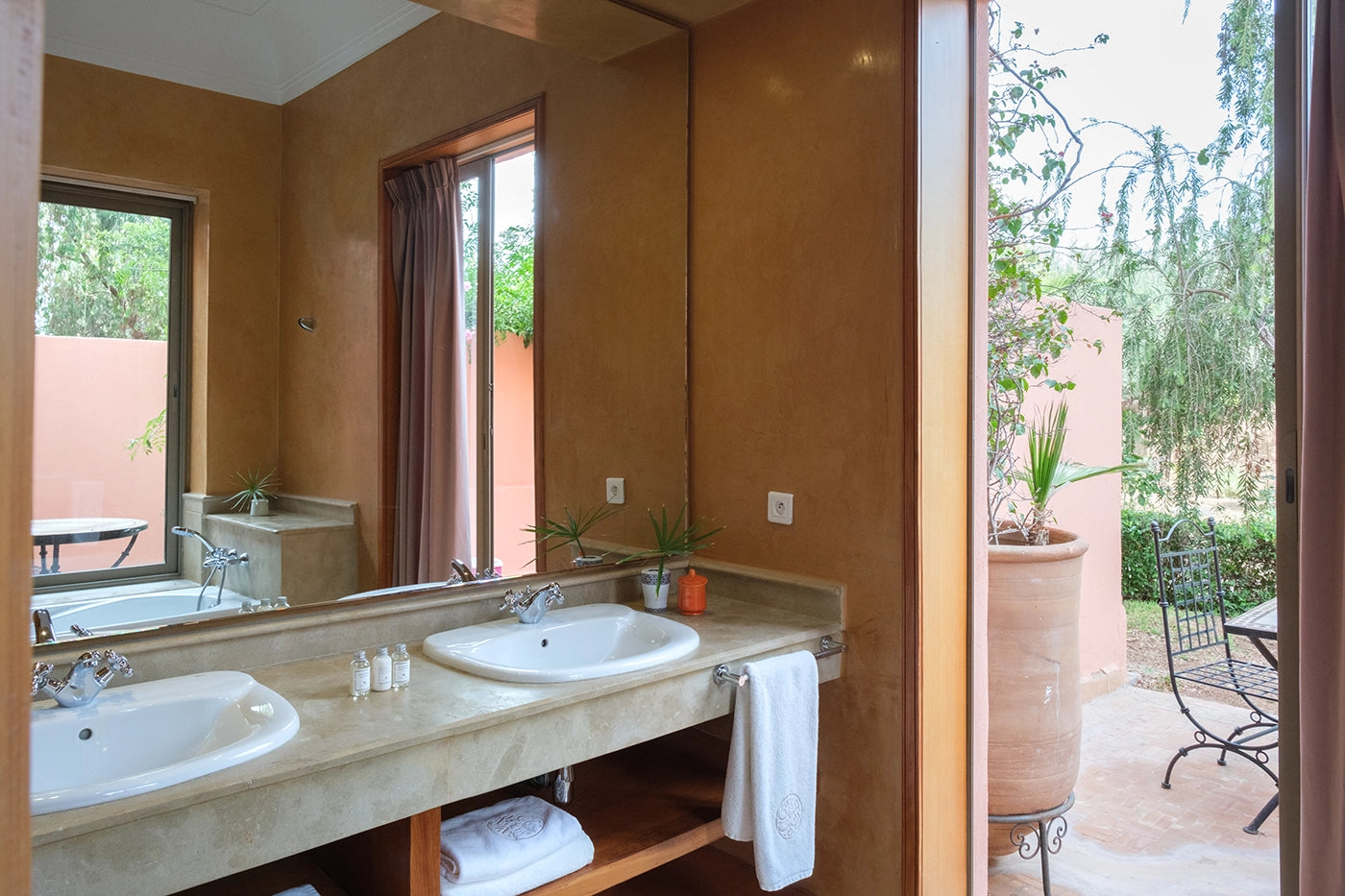 Villa Le Clos des Oliviers – 12BR Marrakech Estate with Infinity Rooftop Pool