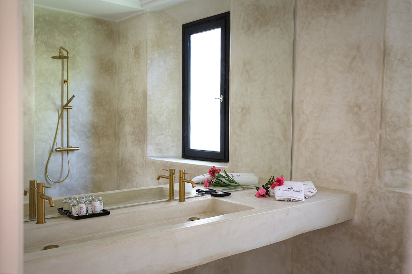 Villa Maggy Rose – 8BR Marrakech Villa with Heated Pool & Event Gardens
