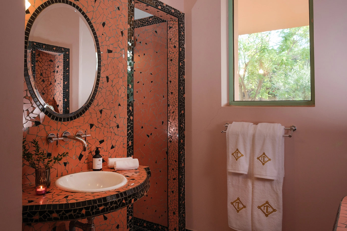 Villa Majdou – 5BR Art Deco Villa in Marrakech with Heated Pool
