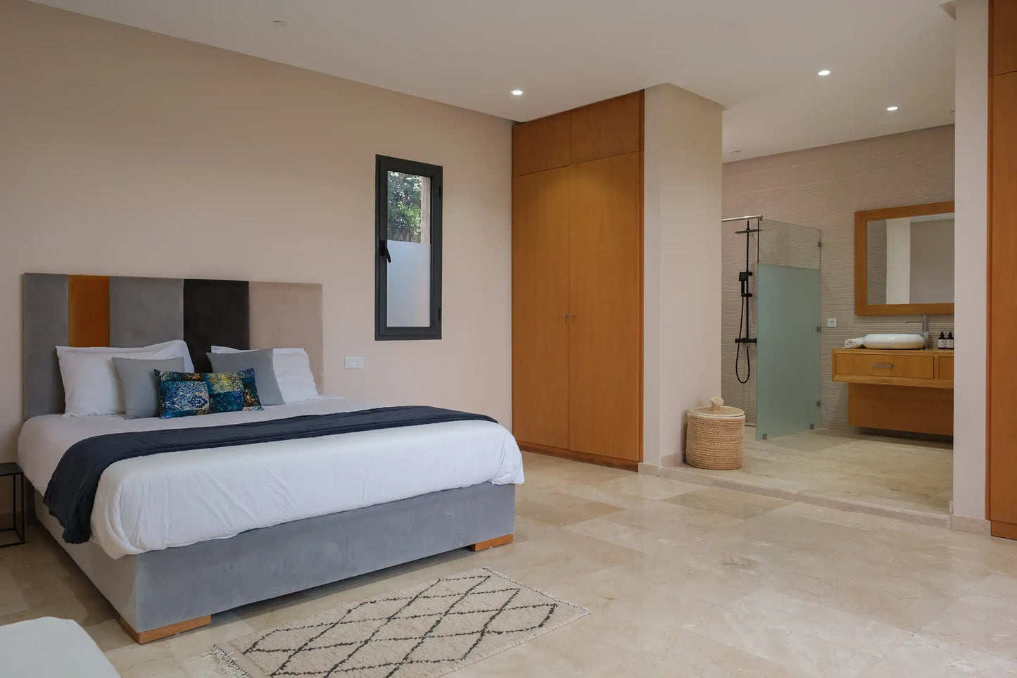 Villa Marilah – 6BR Marrakech Villa with Spa, Indoor Pool & Gym
