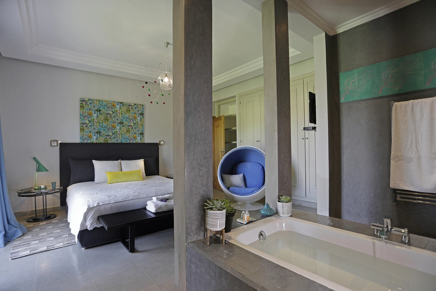 Villa Salamouni – 6BR Marrakech Family Villa with Heated Pool & Games