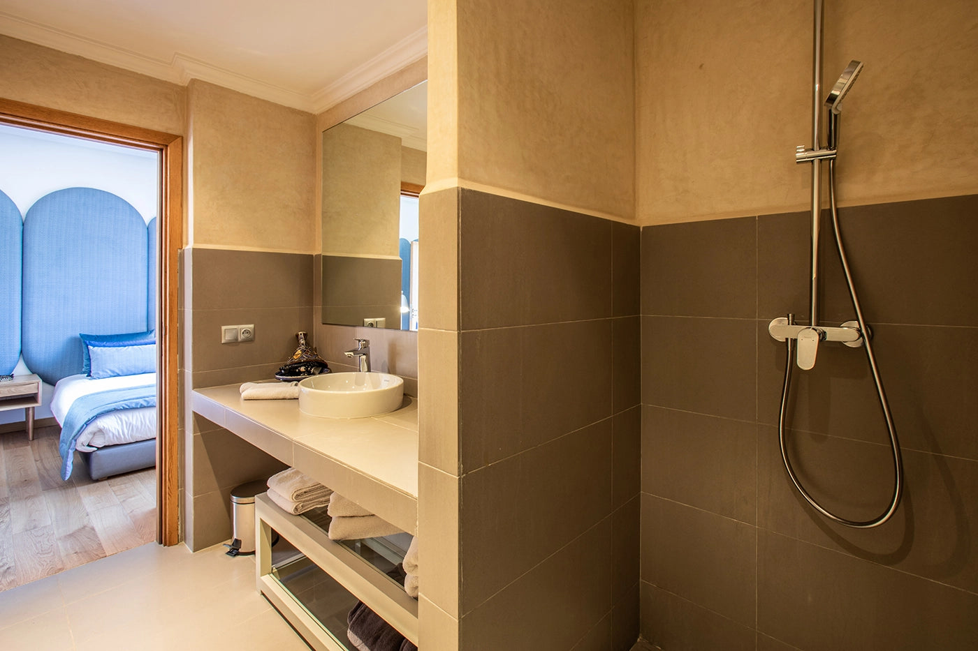 Villa Salamouni – 6BR Marrakech Family Villa with Heated Pool & Games