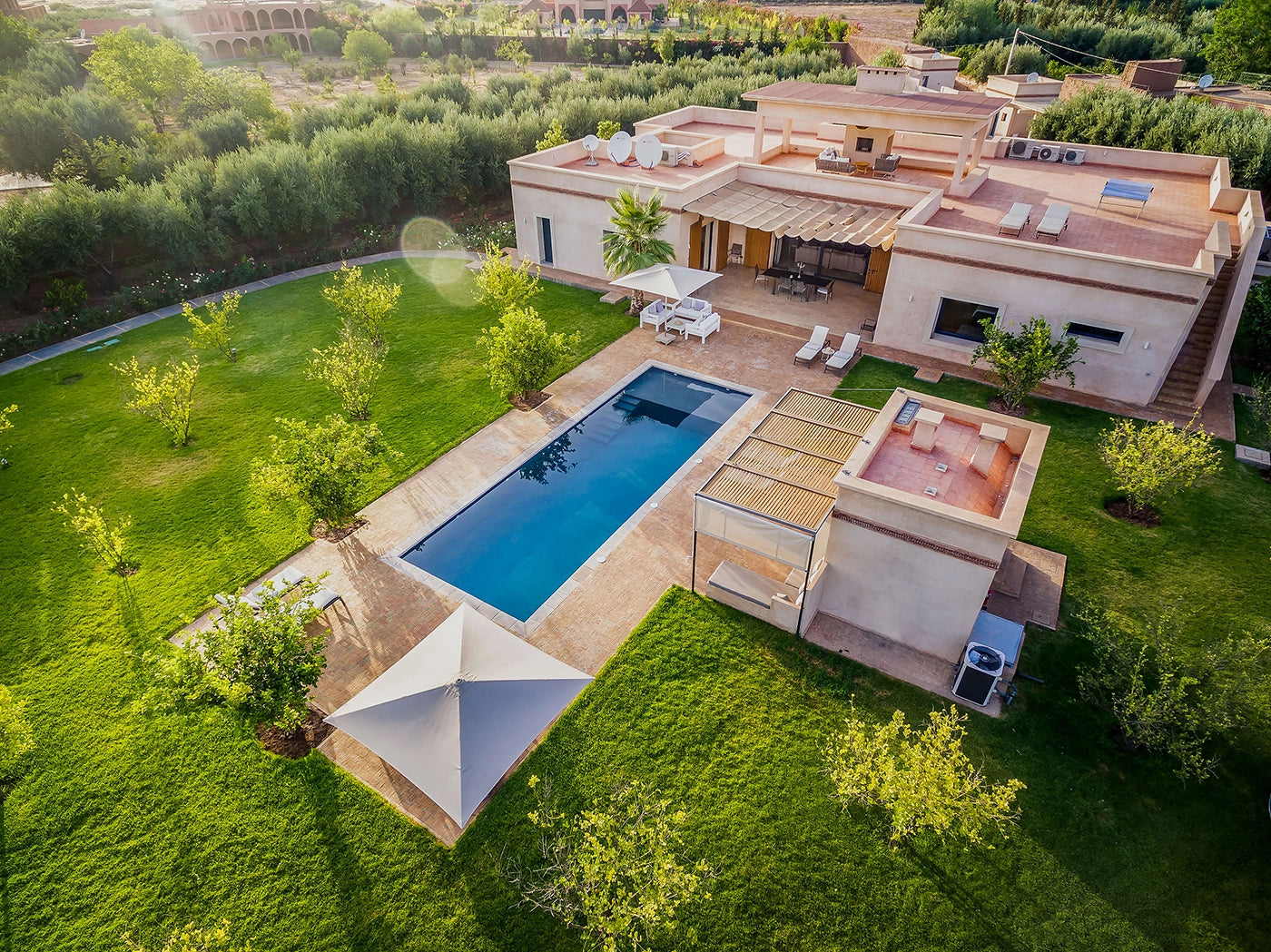 Villa Salamouni – 6BR Marrakech Family Villa with Heated Pool & Games