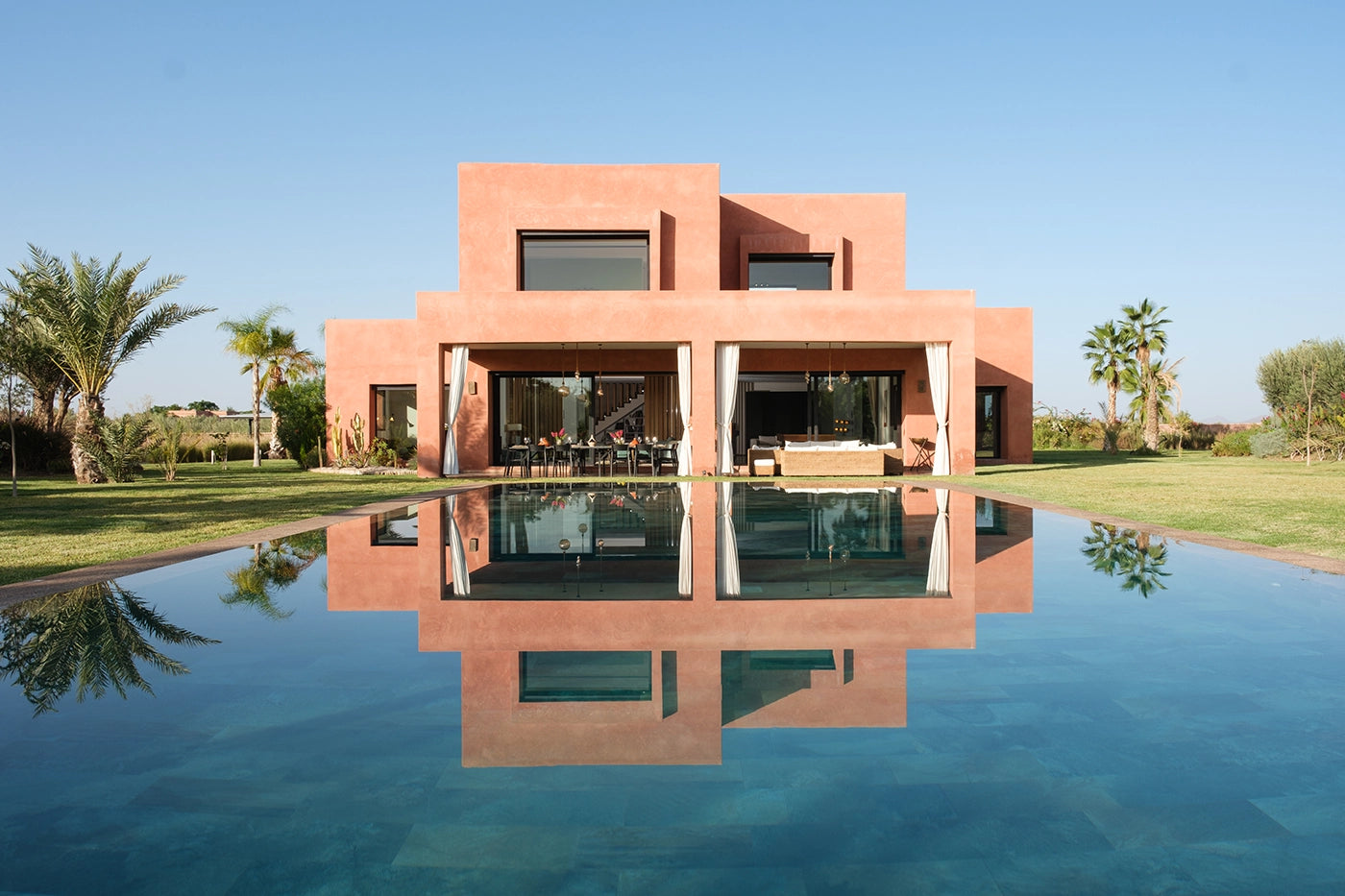 Villa Shelter – 5BR Marrakech Villa with Heated Pool & Family Games