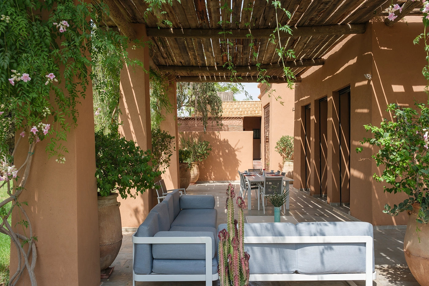 Villa Yenmoz – 4BR Marrakech Palmeraie Villa with Heated Pool & Rooftop