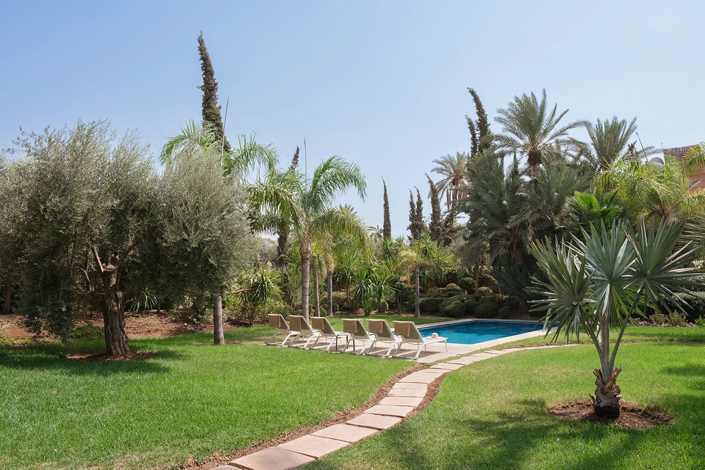 Villa Yenmoz – 4BR Marrakech Palmeraie Villa with Heated Pool & Rooftop