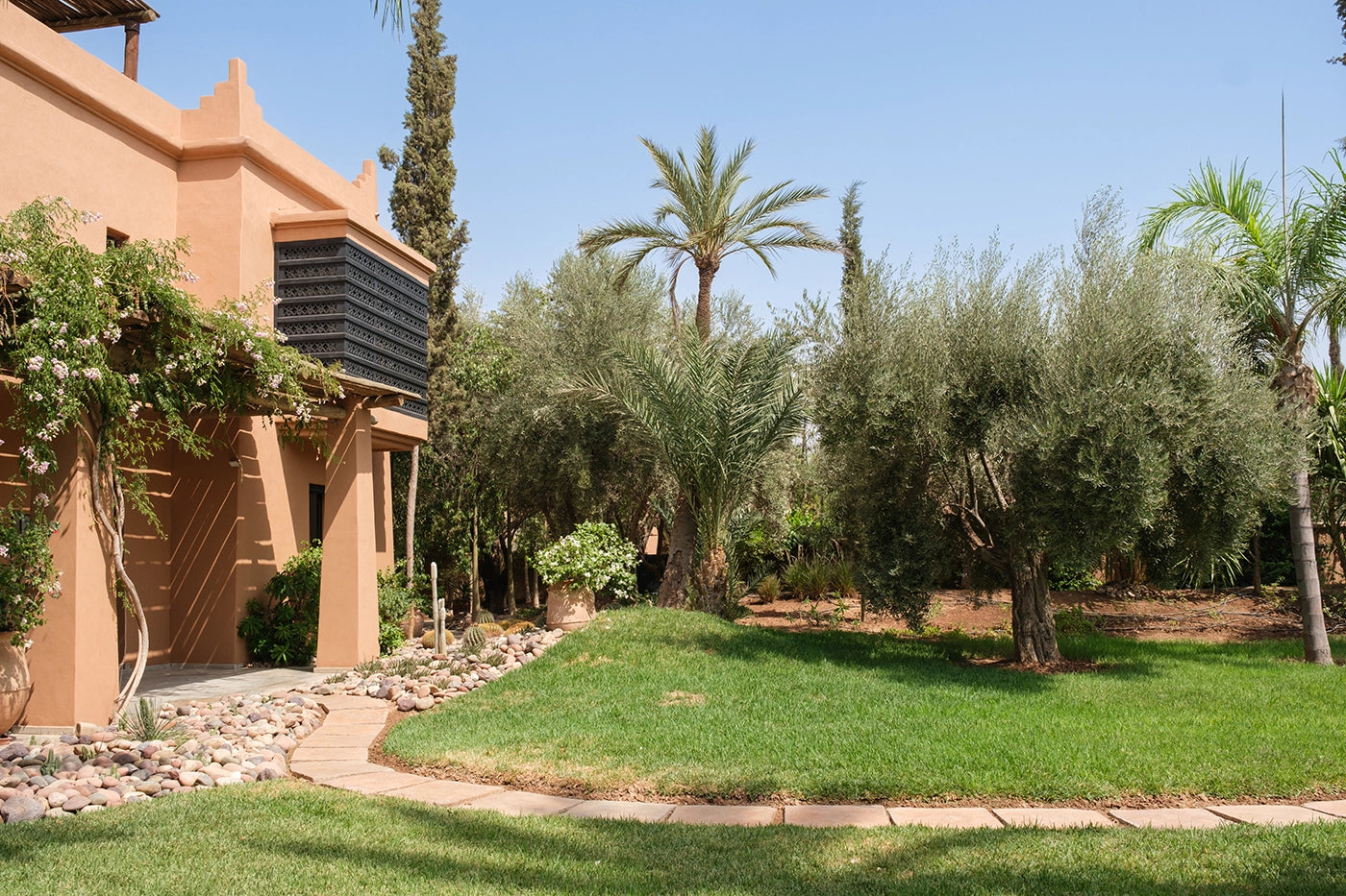 Villa Yenmoz – 4BR Marrakech Palmeraie Villa with Heated Pool & Rooftop