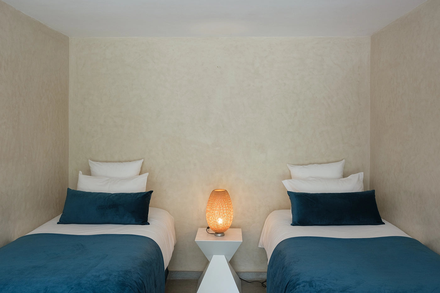 Villa Adnaa - 7 Bedroom  - 14 Pax