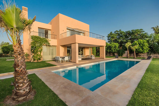 Villa Al Maaden – 4BR Golffront Villa with Heated Pool