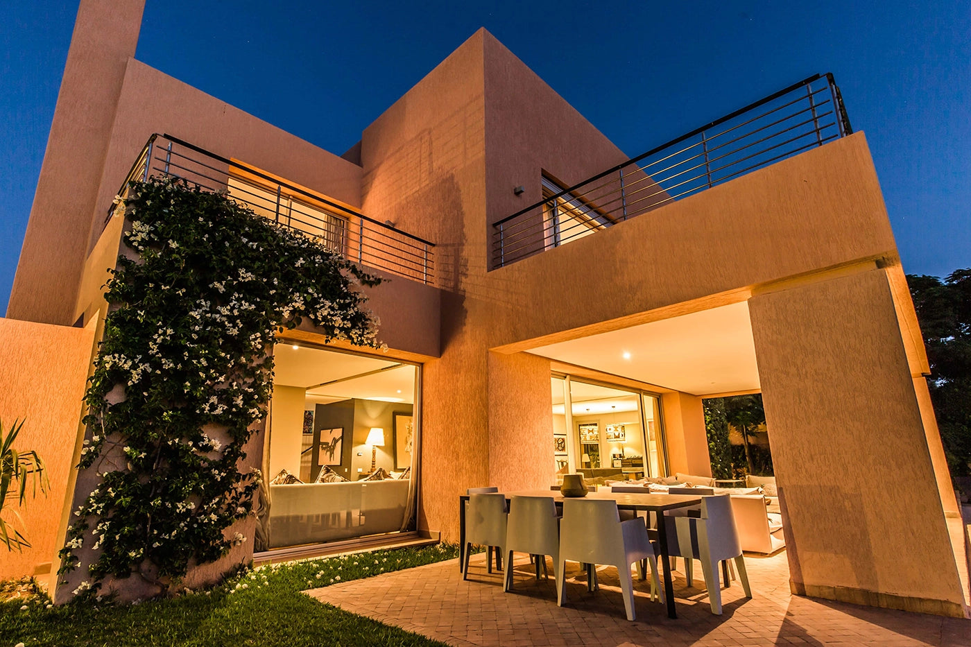 Villa Al Maaden – 4BR Golffront Villa with Heated Pool