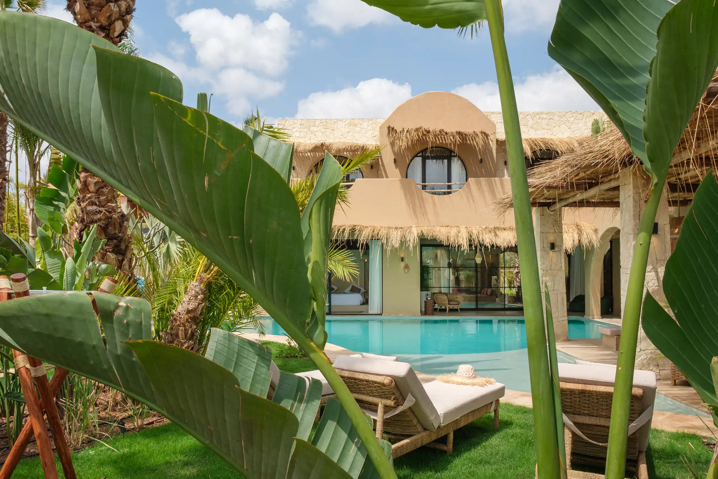 Villa Bali – 6BR Amelkis Golf Villa with Lagoon Pool & Cinema