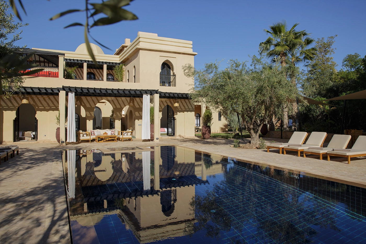 Villa Banati – 6BR Moroccan Villa with Poolhouse & Rooftop Terrace