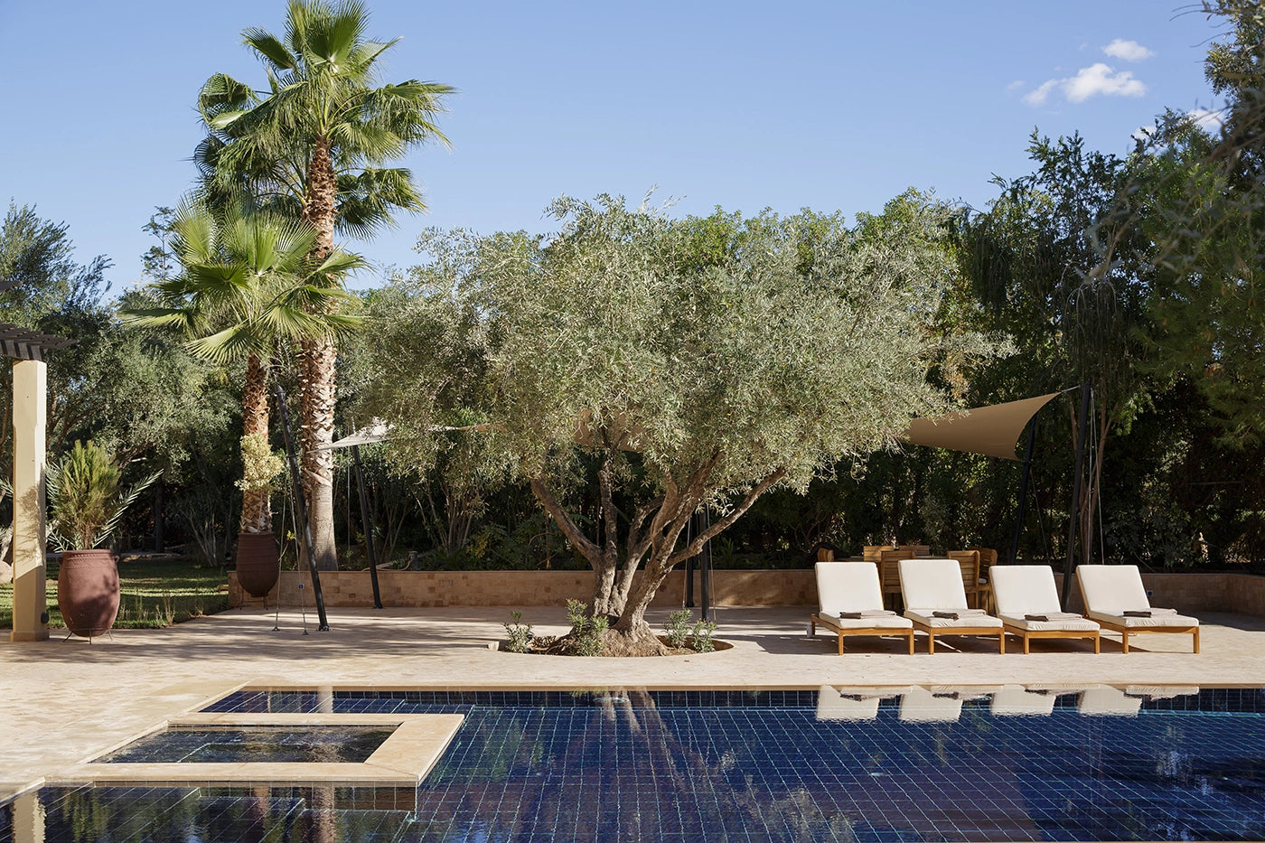 Villa Banati – 6BR Moroccan Villa with Poolhouse & Rooftop Terrace