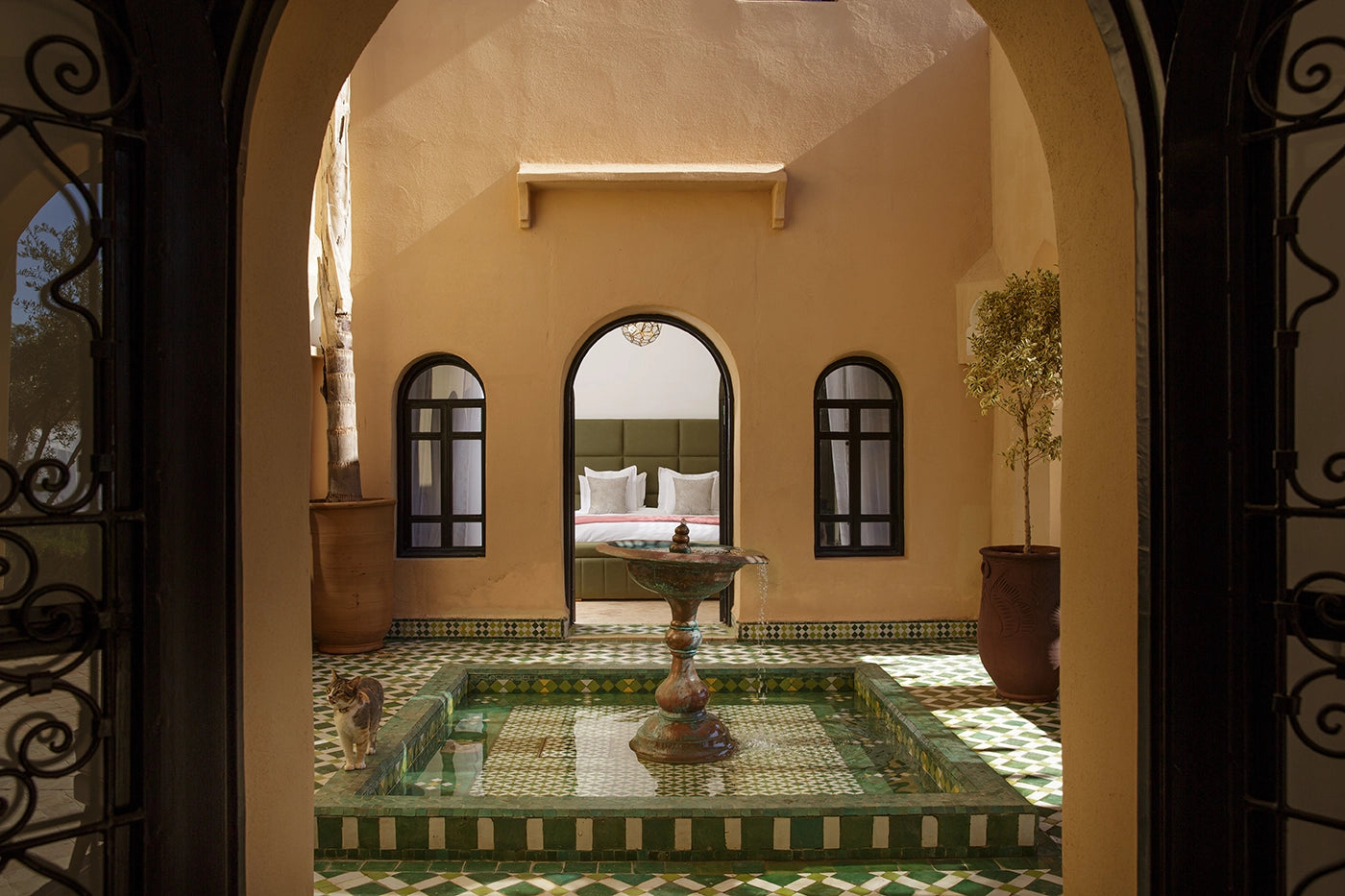 Villa Banati – 6BR Moroccan Villa with Poolhouse & Rooftop Terrace