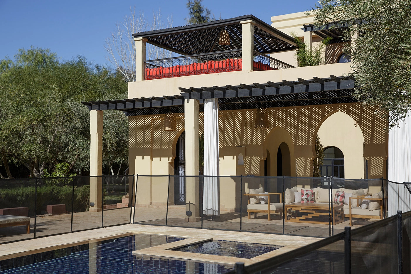 Villa Banati – 6BR Moroccan Villa with Poolhouse & Rooftop Terrace
