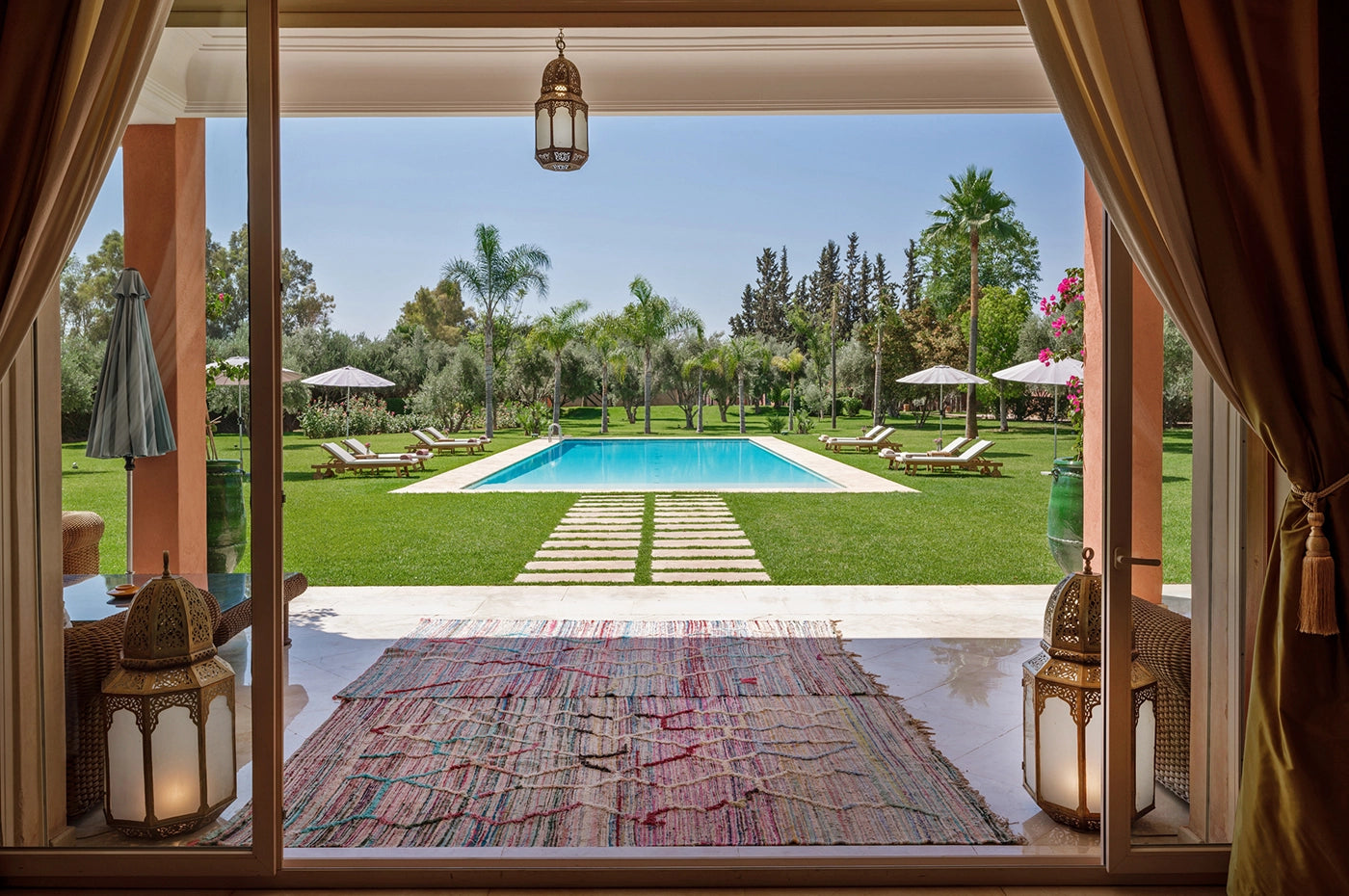 Villa Dar Neylla – 6BR Moroccan Estate with Heated Pool & Tennis Court