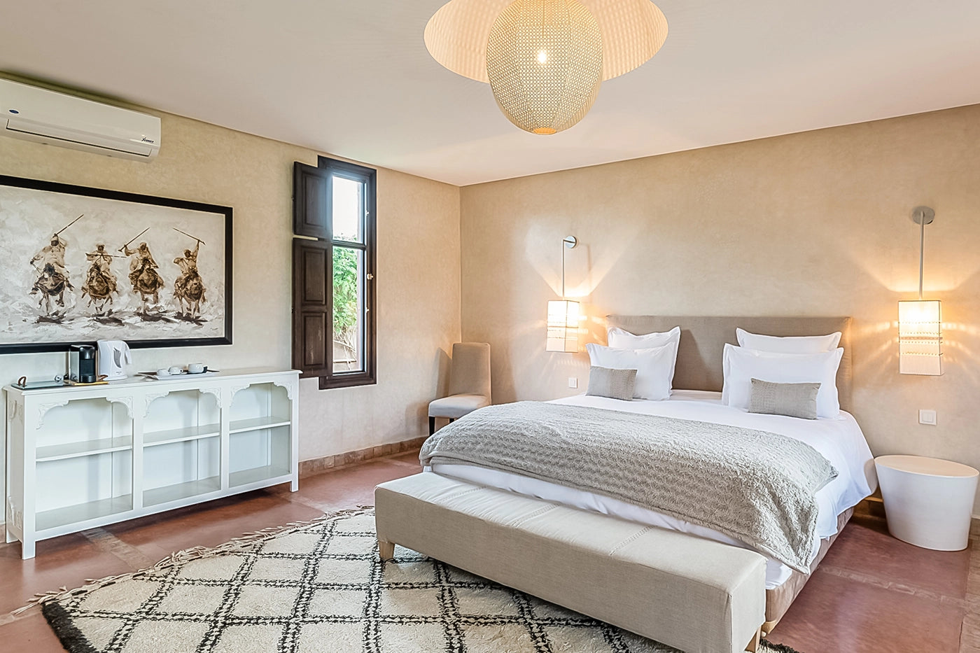 Villa Jennabelle – 5BR Marrakech Villa with Pool & Garden Estate