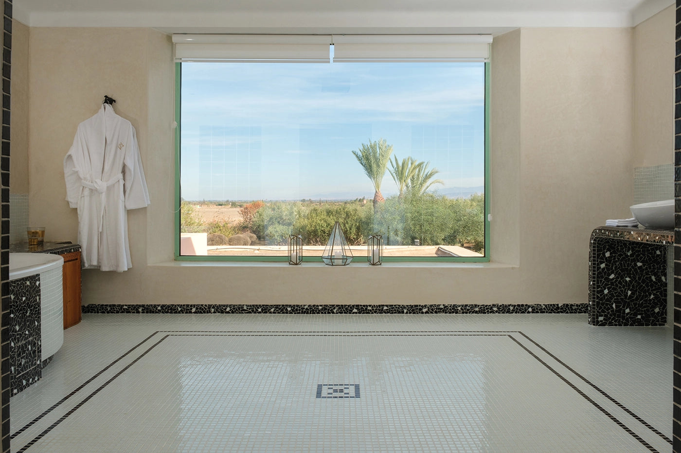 Villa Majdou – 5BR Art Deco Villa in Marrakech with Heated Pool