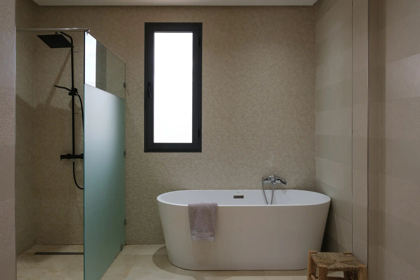 Villa Marilah – 6BR Marrakech Villa with Spa, Indoor Pool & Gym