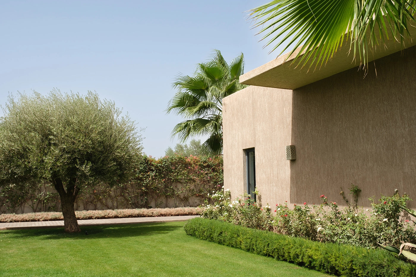 Villa Netumia – 5BR Ourika Road Villa with Pool & Contemporary Design