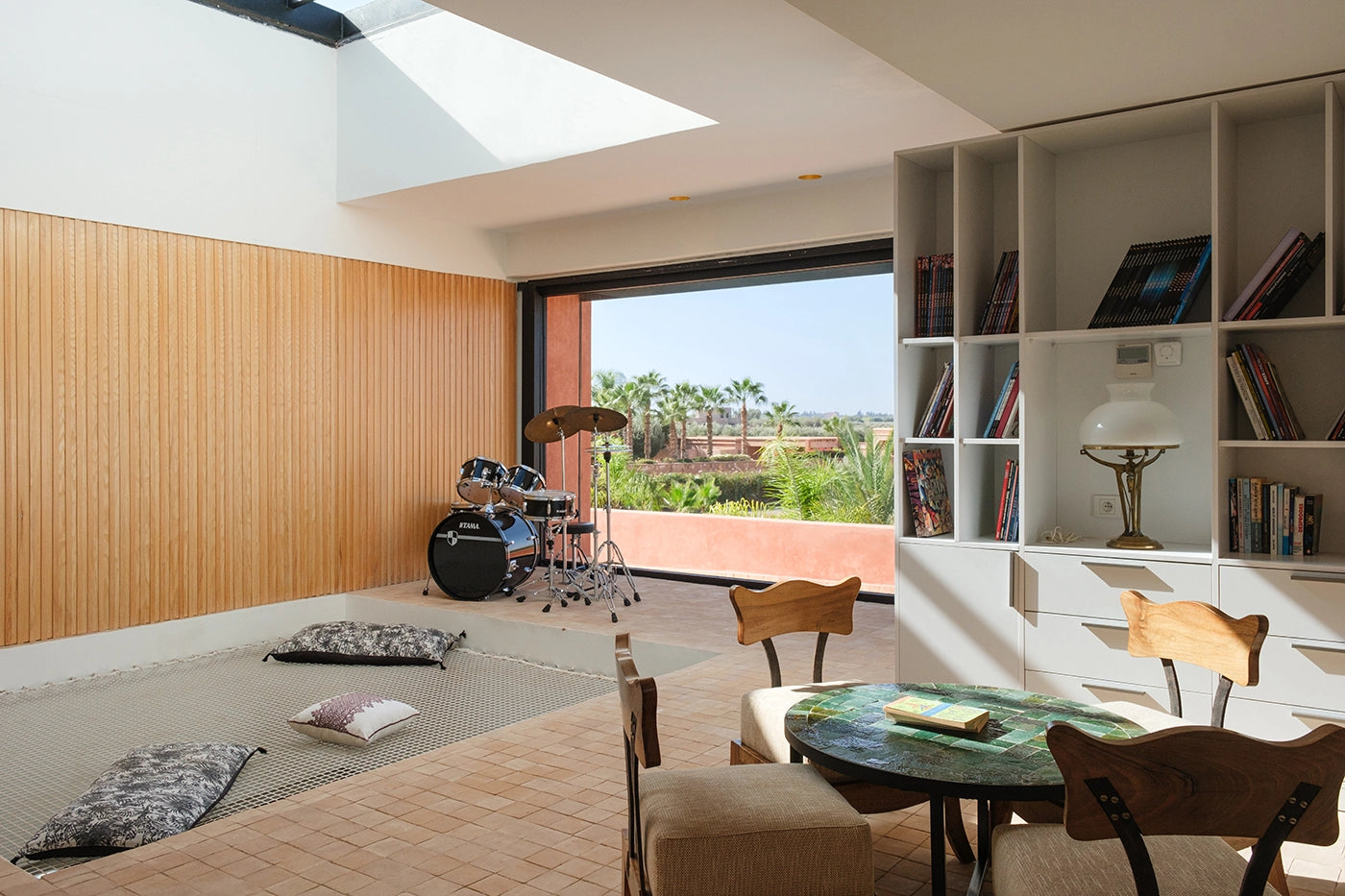 Villa Shelter – 5BR Marrakech Villa with Heated Pool & Family Games