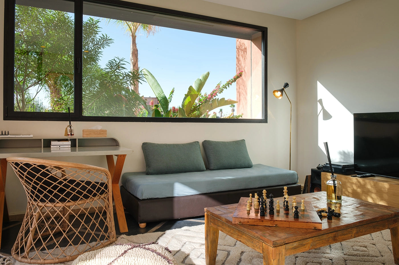 Villa Shelter – 5BR Marrakech Villa with Heated Pool & Family Games