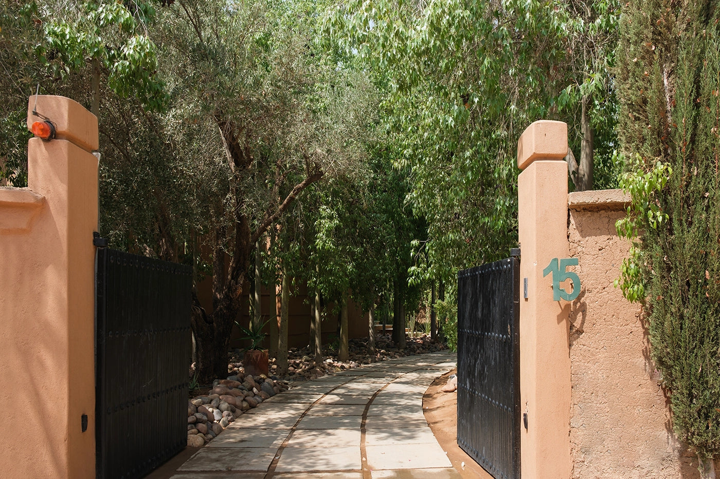 Villa Yenmoz – 4BR Marrakech Palmeraie Villa with Heated Pool & Rooftop